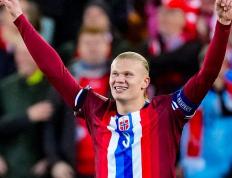 包含哈兰德连续十二场比赛得分超过大胜，德国队挑战极限！的词条