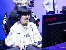 Rookie回归赛场，回归赛场首场状态亮眼，雄鹿观众沸腾！的简单介绍