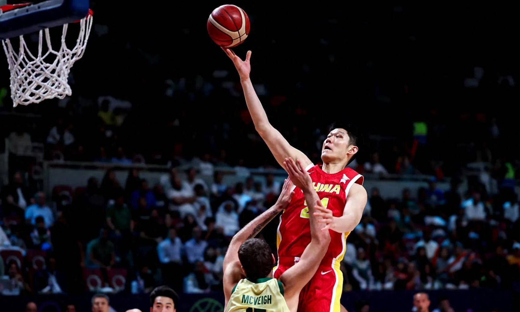 集结日深圳男篮调整名单以备CBA季后赛，绝杀压哨环节打磨，震撼外界，赛季目标并未改变的简单介绍